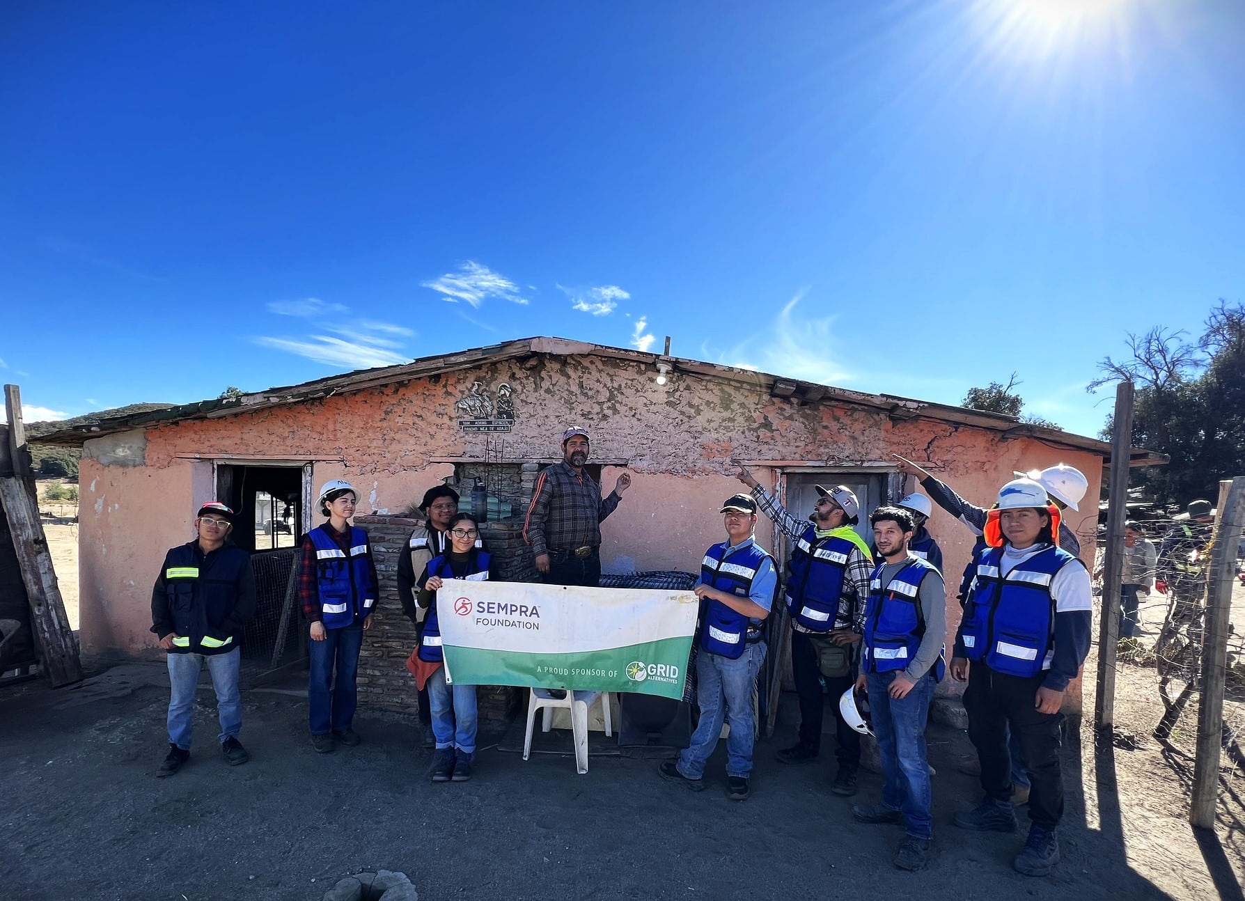 Juntas de Neji Solar Home System - Tijuana Volunteers