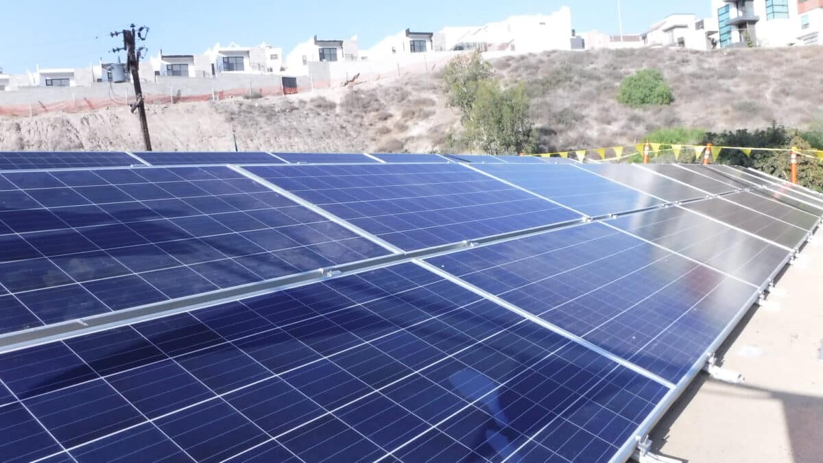 La Esperanza Tijuana Mexico PV array