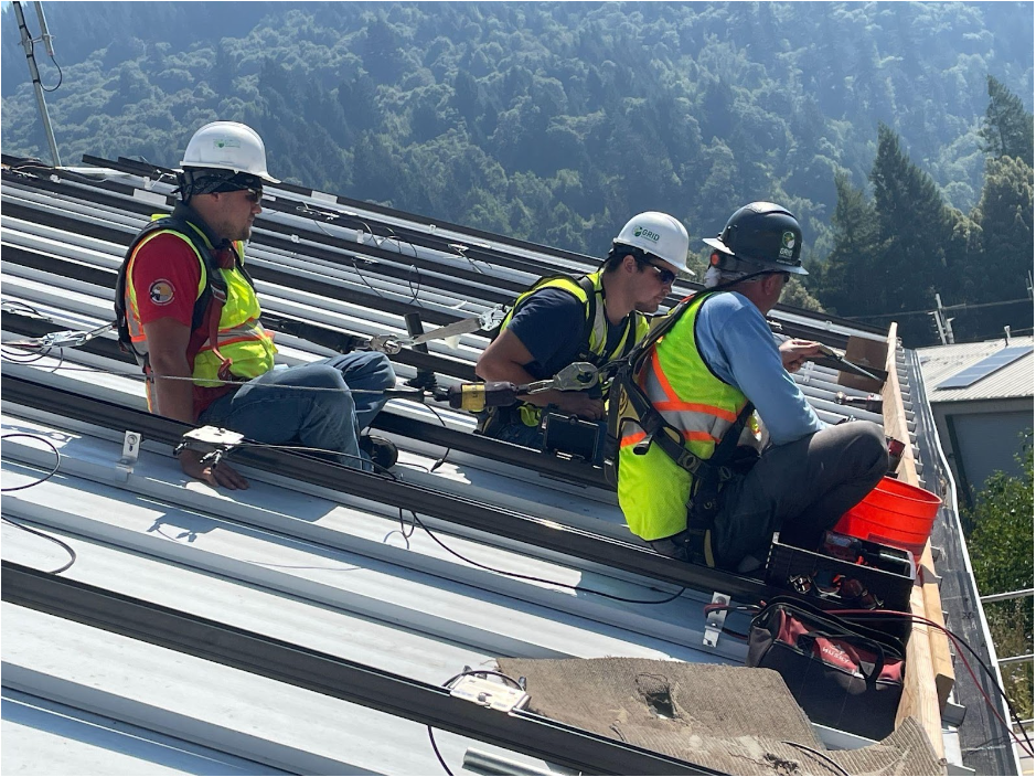 GRID Alternatives Bay Area North Coast working with Yurok Tribe members in the Weitchpec Tulley Creek Sustainable Facilities Project.